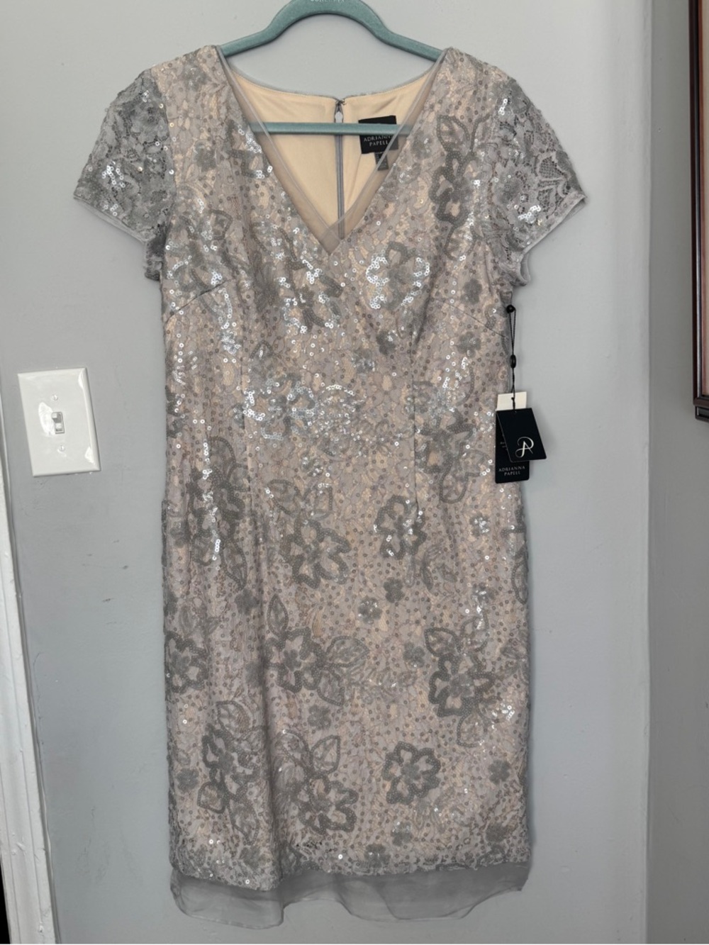 Adrianna Papell Sequin Lace Sheath Dress Champagne Nude Cocktail Party - Picture 3 of 7
